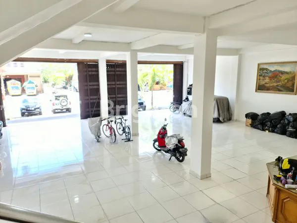 image RUKO 4 LANTAI DI JALAN UTAMA GATOT SUBROTO DENPASAR BALI (5)