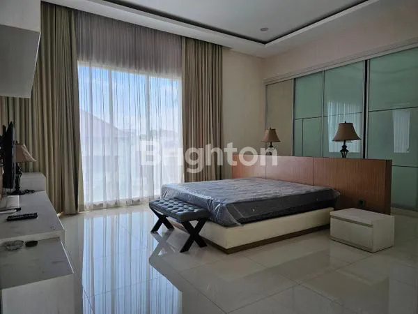 image  RUMAH MEWAH FULL FURNISH DI ISTANA DIENG MALANG (4)