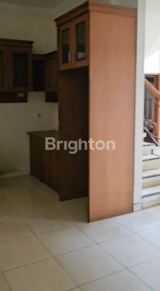 image RUMAH SIAP HUNI, BUKITSARI, DISEWAKAN, LOKASI AMAN DAN NYAMAN, SEMARANG (5)