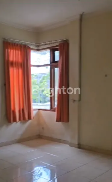 image RUMAH SIAP HUNI, BUKITSARI, DISEWAKAN, LOKASI AMAN DAN NYAMAN, SEMARANG (6)