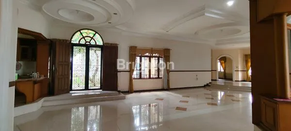 image RUMAH LUAS 1 TINGKAT MEDAN JOHOR (7)