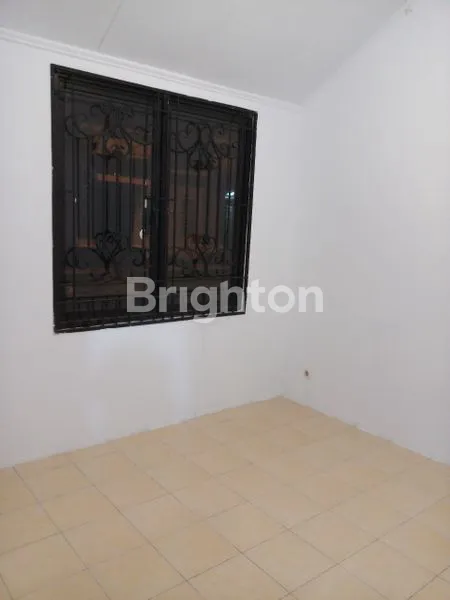 image RUMAH SIAP HUNI TAMAN UBUD LOKA LIPPO KARAWACI (2)