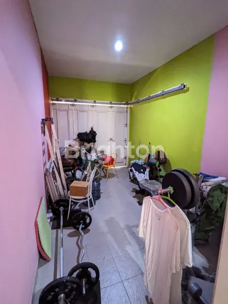 image DIJUAL RUMAH CANTIK CITRALAND (6)