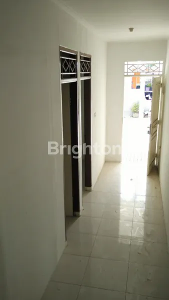 image RUMAH CLUSTER ISKANDAR MUDA 2 LANTAI 4BR 96M2 DEKAT BANDARA SOEKARNO HATTA SEWAN TANGERANG (4)