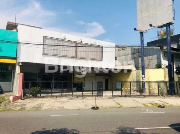 image RUMAH USAHA COCOK UNTUK GUDANG, KANTOR, RESTO DI PUSAT KOTA 0 JALAN RAYA INDRAGIRI, RAMAI DAN STRATEGIS (1)