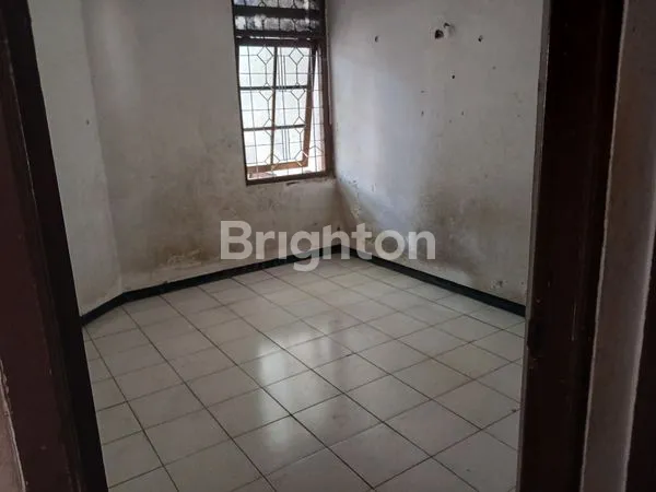 image RUMAH HUNI BISA UNTUK USAHA (4)