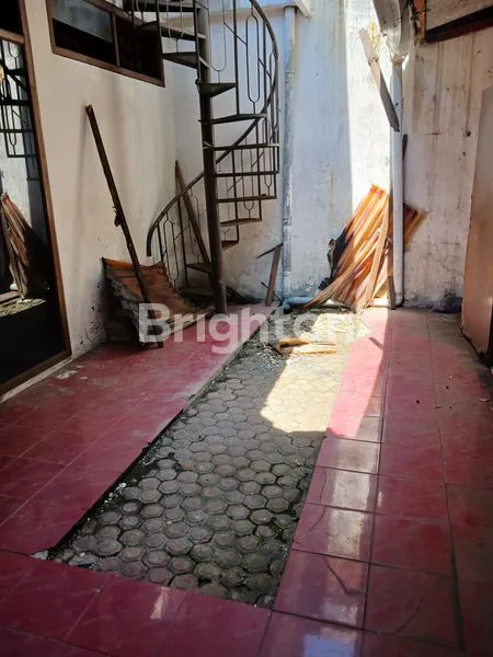 image RUMAH HUNI BISA UNTUK USAHA (6)