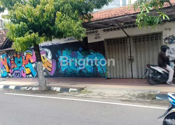 Gambar Property DIJUAL RUMAH COCOK UNTUK USAHA, LOKASI SANGAT STRATEGIS