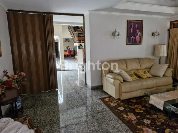 image RUMAH ASRI SIAP HUNI DI CILANDAK JAKARTA SELATAN  (3)