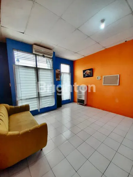image RUKO 2 1/2 LANTAI SIAP USAHA DEKAT STASIUN PONDOK RANJI TANGERANG SELATAN (5)