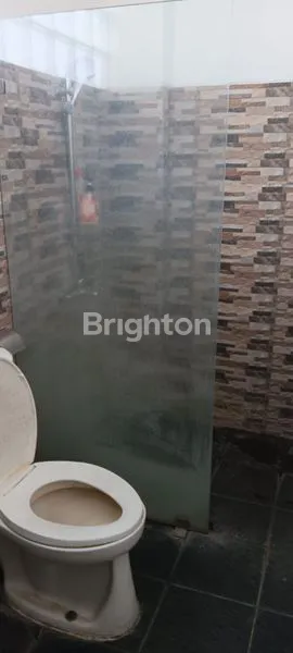 image RUKO DI LOKASI RAMAI, STRATEGIS,  COCOK UNTUK  F&B, KANTOR, SALON, DLL DI LEBAK BULUS JAKARTA SELATAN  (8)