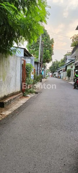 image TANAH PINGGIR JALAN LOKASI DEKAT STASIUN LRT (3)