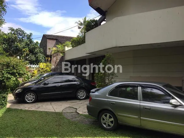 image RUMAH DI TUBAGUS ISMAIL DENGAN LINGKUNGAN AMAN DAN NYAMAN (5)