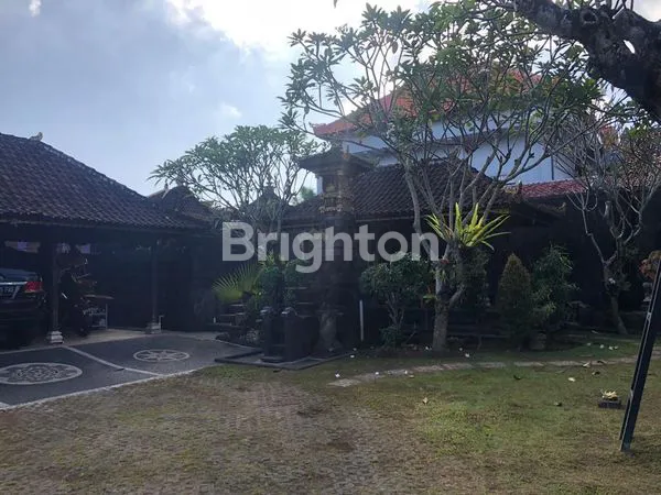 image RUMAH MEWAH POH GADING JIMBARAN (3)