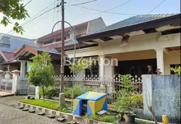 image RUMAH RUNGKUT HARAPAN HUNIAN NYAMAN ONE GATE SYSTEM DEKAT MERR (1)