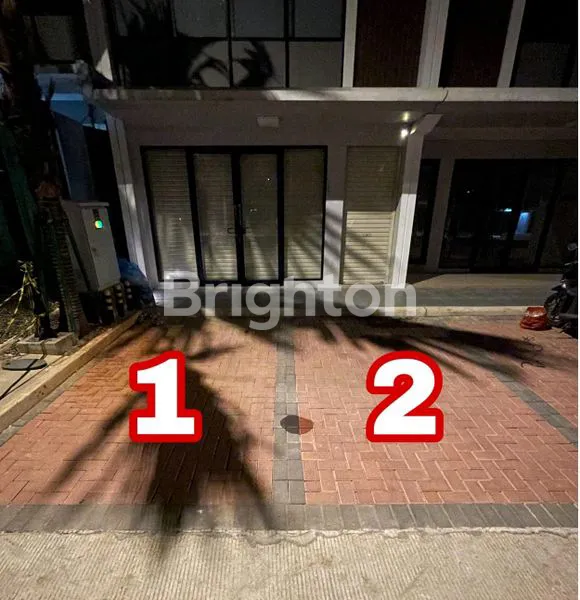 image RUKO 3 LANTAI SIAP PAKAI - LIPPO KARAWACI TANGERANG (2)