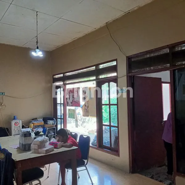 image DIJUAL RUMAH JL. PESANGGRAHAN MADIUN (4)