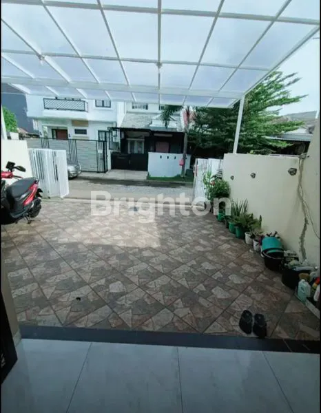 image RUMAH 3 LANTAI RAPI DAN NYAMAN DI CLUSTER GRIYA SUTERA ALAM SUTERA (5)