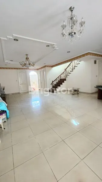 image TAMAN BEVERLY GOLF LIPPO KARAWACI TANGERANG (5)