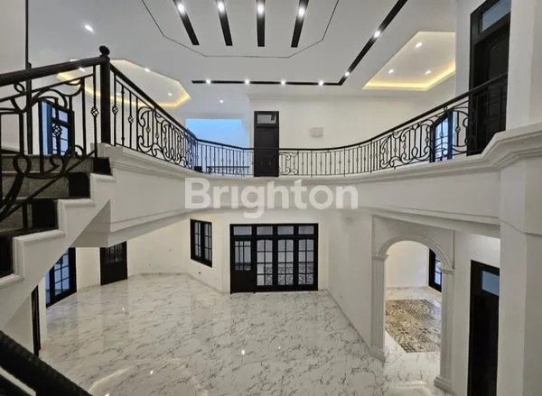 image RUMAH MEWAH MODERN STYLE, HOOK, 2 LANTAI SIAP HUNI, DOUBLE WAY,  STRATEGIS DEKAT KAMPUS UPN MERR BANDARA JUANDA (1)