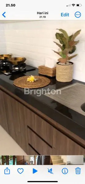 image VILLA 2 LANTAI TENGAH KOTA DENPASAR BARAT DEKAT KULINER DAN BERBAGAI JENIS BISNIS (4)