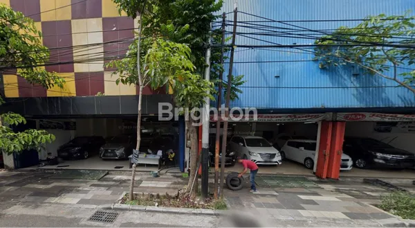 image JUAL/SEWA BANGUNAN EKS SHOWROOM LOKASI STRATEGIS DI JL KERTAJAYA (1)