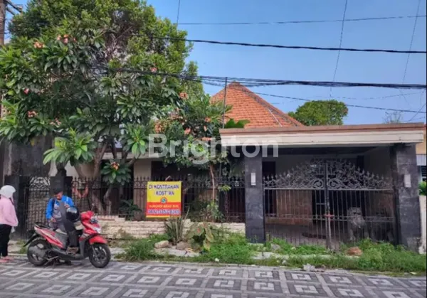 image DIJUAL RUMAH KOS²AN DI BRATANG GEDE (1)