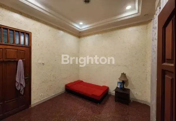 image DIJUAL RUMAH KOS²AN DI BRATANG GEDE (5)