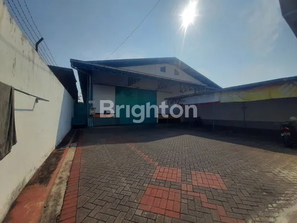 image GUDANG DI DINOYO (2)