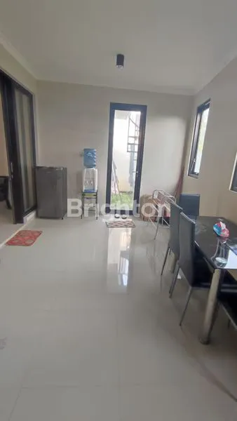 image VILLA MEWAH KUSUMA PINUS VIEW PEGUNUNGAN - 5 MENIT KE AGROWISATA (7)