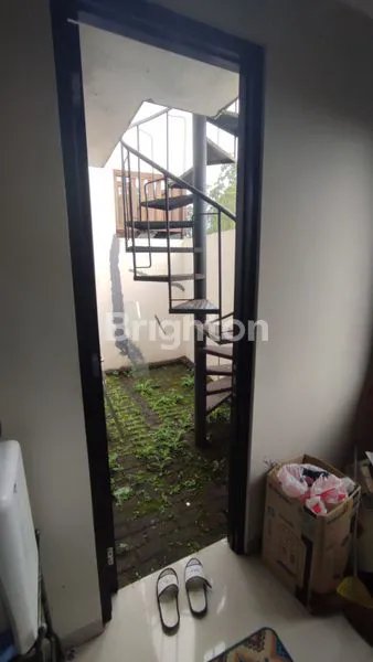 image VILLA MEWAH KUSUMA PINUS VIEW PEGUNUNGAN - 5 MENIT KE AGROWISATA (6)