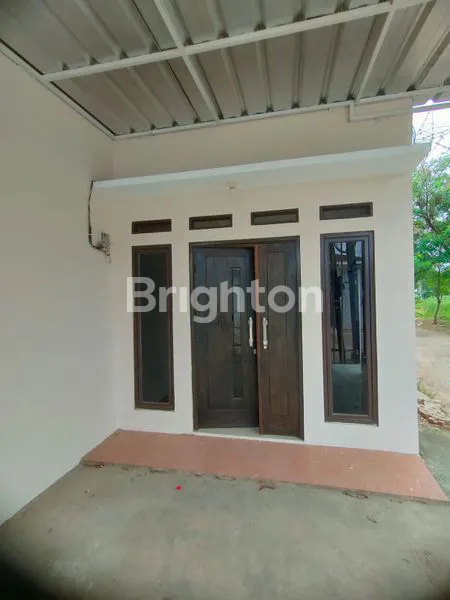 image RUMAH BARU SIAP HUNI DI GUNUNG SINDUR (2)