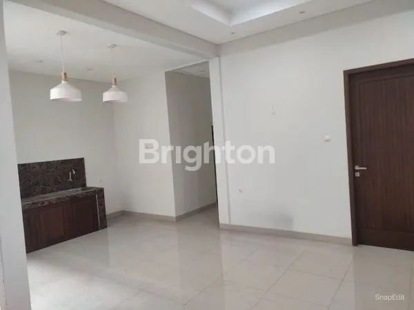 image RUMAH DI SURABAYA SELATAN, SIAP DIHUNI (3)