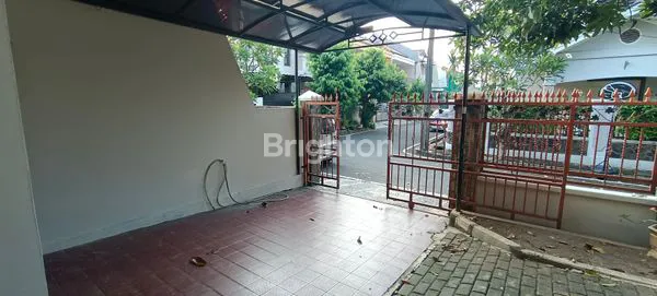 image HUNIAN STRATEGIS DI KOMPLEK BILLY MOON, 5 KT (6)