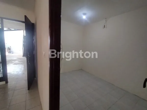 image RUMAH SIDOARJO LOKASI DEKET TOL (5)