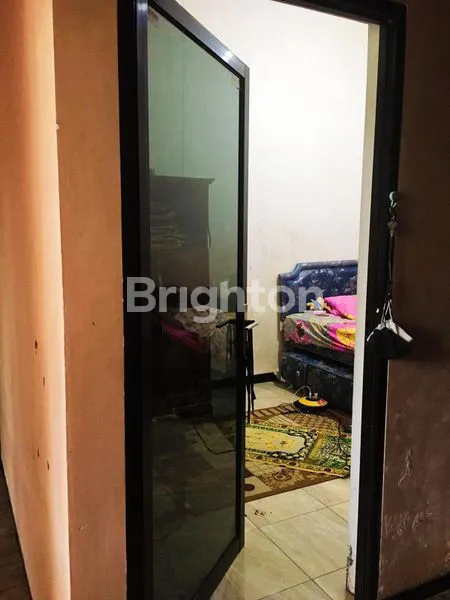 image DIJUAL MURAH! RUMAH TIGA LANTAIDEKAT KAMPUS2 BESAR DI KOTA MALANG (7)