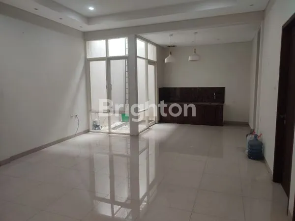 image RUMAH DI SURABAYA SELATAN, SIAP DIHUNI (6)