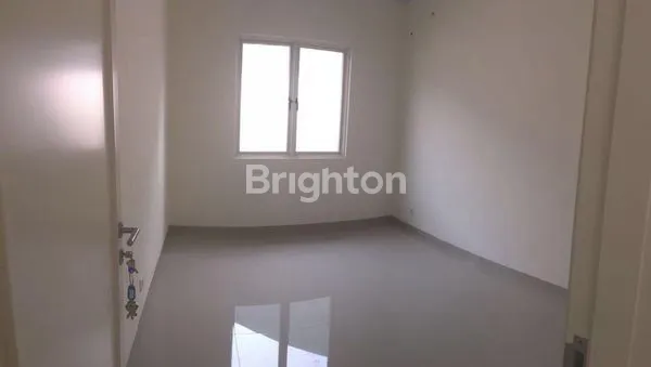 image RUMAH BARU SIAP HUNI DI SUVARNA SUTERA (5)