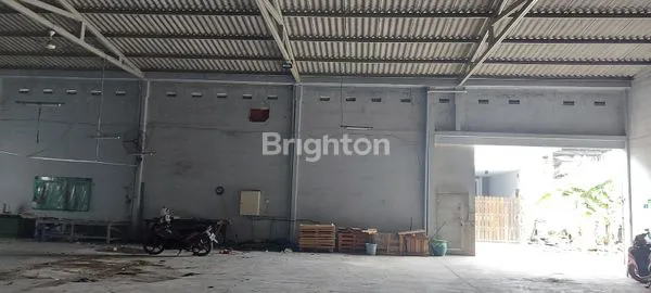 GUDANG WAREHOUSE LOSS SIAP PAKAI KEPUTIH SUKOLILO. DEKAT RAYA OERR MERR SEMAMPIR SURABAYA TIMUR