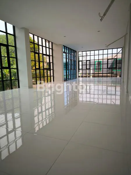 image RUKO 4 LANTAI MODEL HOOK JALAN DINOYO BANGUNAN BARU SPEC PREMIUM (2)