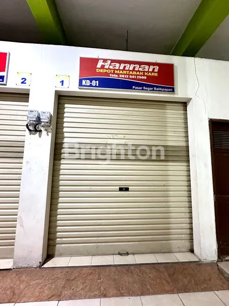 KIOS DEKAT PINTU UTAMA PASGAR