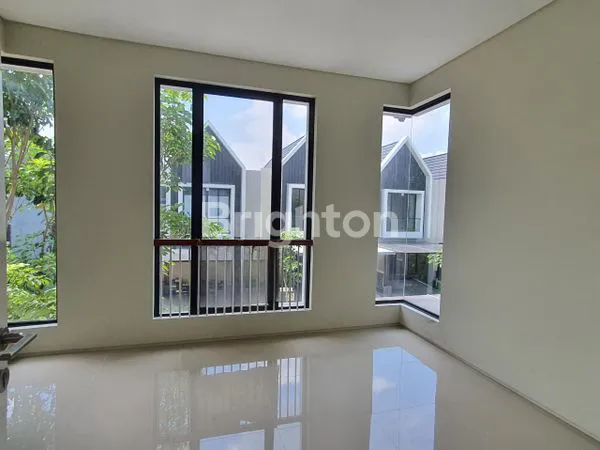 image RUMAH NORTHWEST HILL CITRALAND SURABAYA  (8)