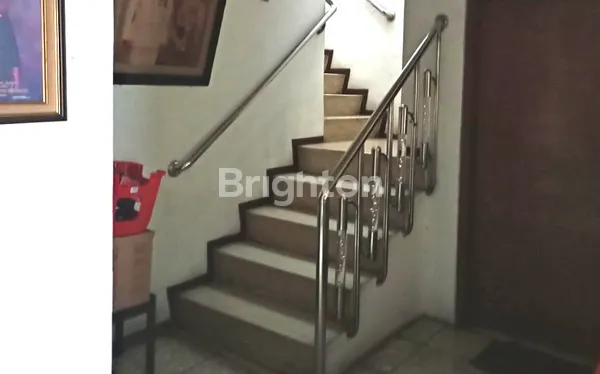 image RUMAH NYAMAN DI RAYA JEMUR ANDAYANI - SURABAYA SELATAN (7)