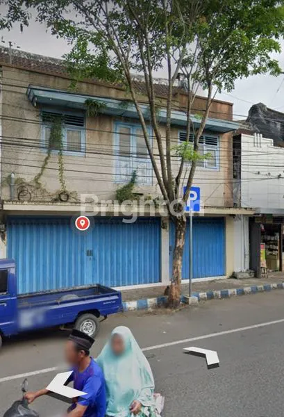 RUMAH USAHA DI BANGKALAN