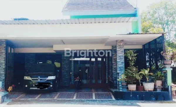 JUAL RUMAH DI KAWASAN ELITE, PERMATA ADISUCIPTO, JAJAR, SURAKARTA KOTA