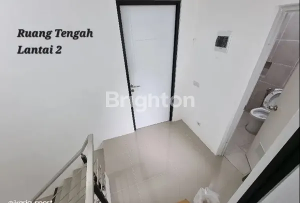image DIJUAL RUMAH MINIMALIS KONDISI TERAWAT DI REGENCY ONE BABATAN (8)
