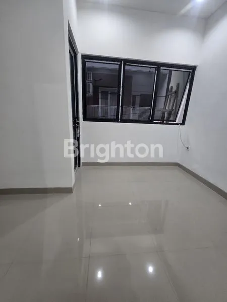 image RUMAH BARU MINIMALIS TANJUNG DUREN JAKARTA BARAT (3)