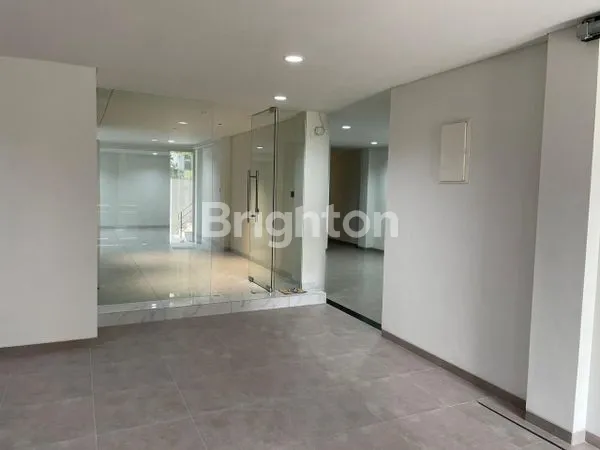 image RUMAH BRAND NEW SEMI FURNISHED GADING SERPONG (3)