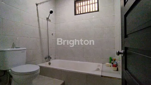 image DIJUAL RUMAH MEWAH DEKAT BIGMALL SUNGAI KUNJANG SAMARINDA (4)