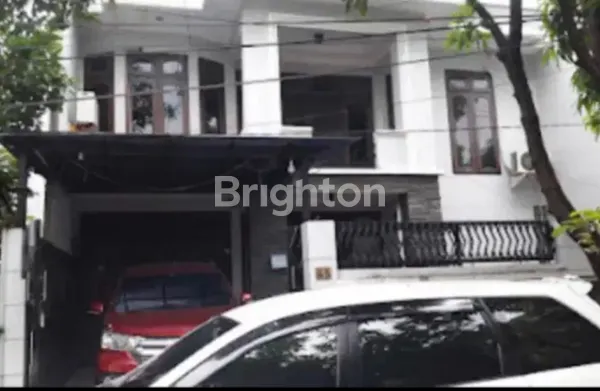 RUMAH 2 LANTAI SIAP HUNI DI BRATANG GEDE